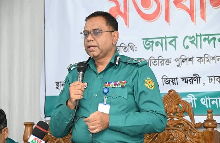 ট্রাফিক পুলিশের প্রধান দায়িত্ব হলো নাগরিকদের যথাসময়ে তার গন্তব্যে পৌঁছানো নিশ্চিত করা : অতিরিক্ত পুলিশ কমিশনার (ট্রাফিক) খোন্দকার নজমুল হাসান